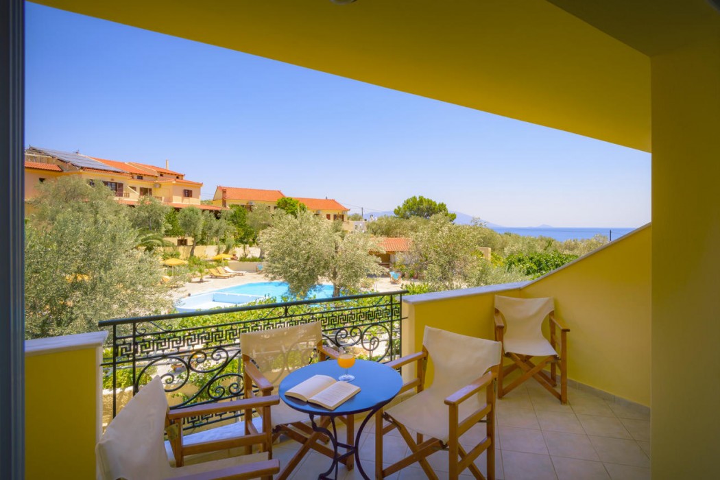 Limnionas Bay Village 18/67