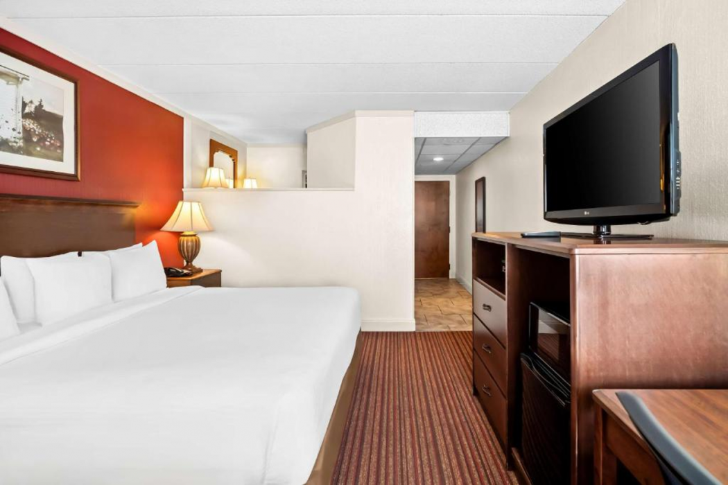 Best Western Merry Manor Inn 12/44