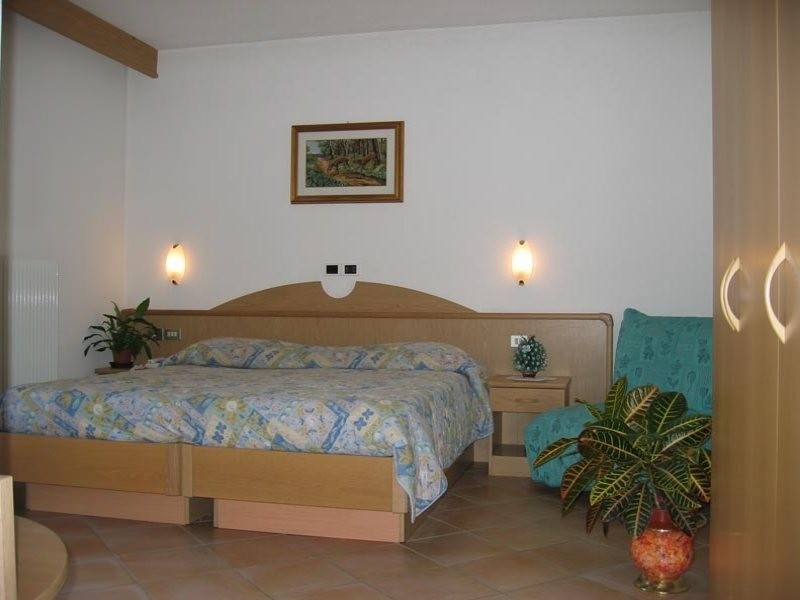HOTEL SELECT 27/59