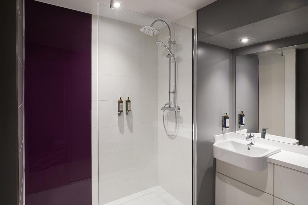 Premier Inn Newcastle City Centre (The Gate) Hotel 9/42