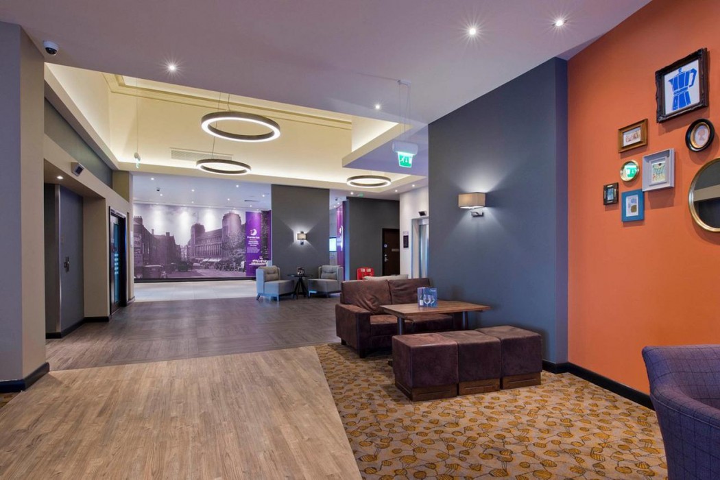 Premier Inn Newcastle City Centre (The Gate) Hotel 6/42