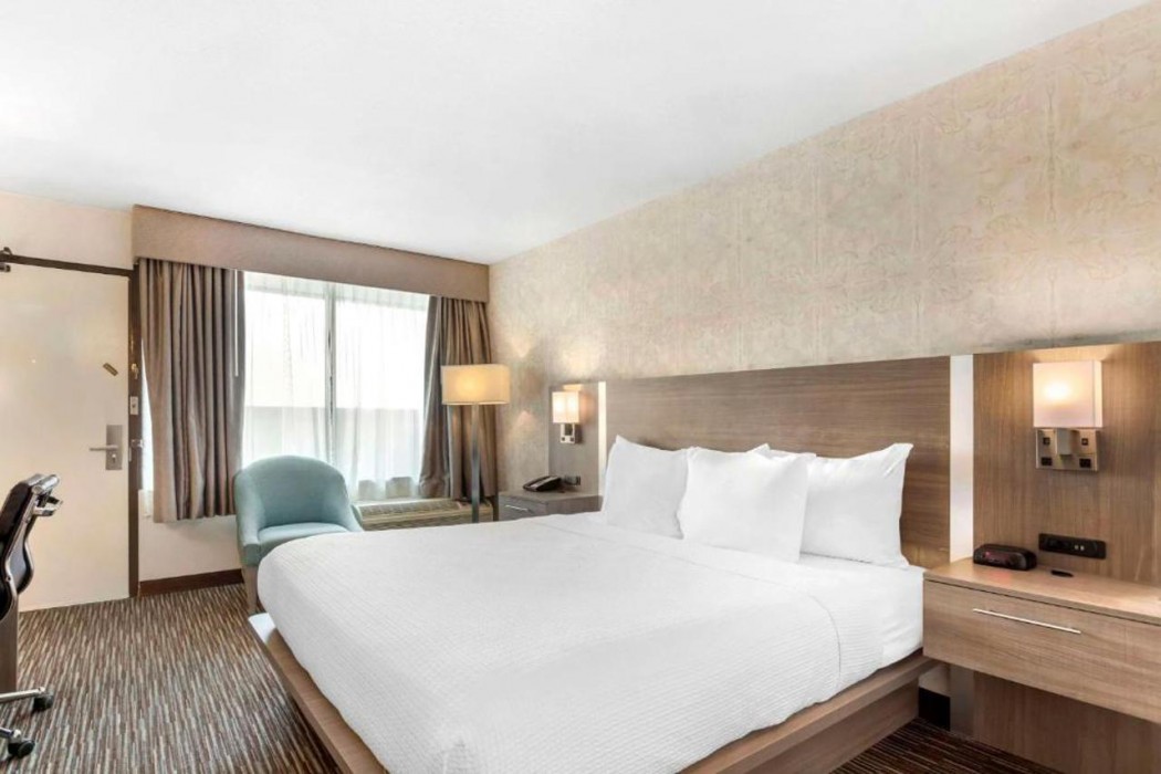 Best Western Mill River Manor 15/39