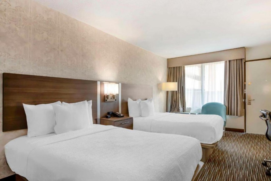 Best Western Mill River Manor 8/39