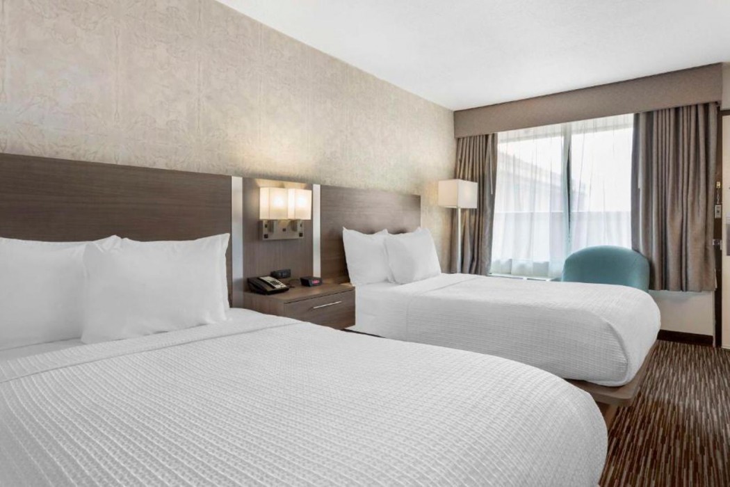 Best Western Mill River Manor 12/39