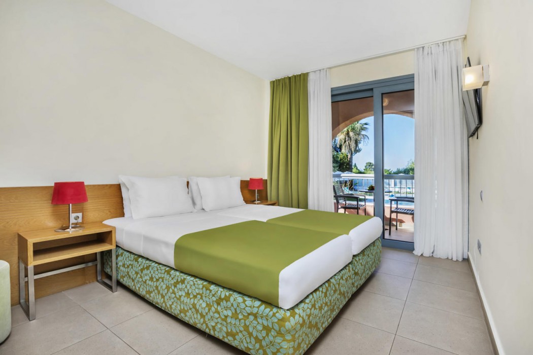 Hanioti Village Resort 20/70