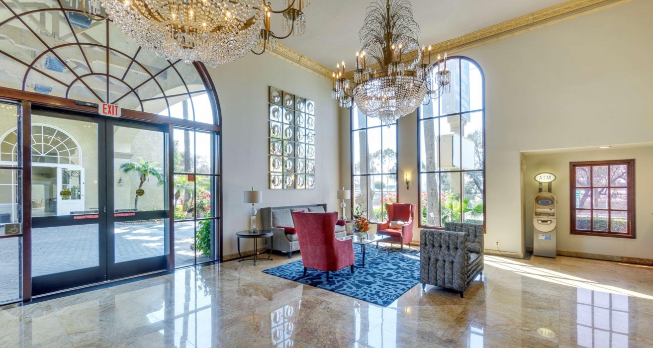 Best Western Plus Newport Mesa Inn 6/47