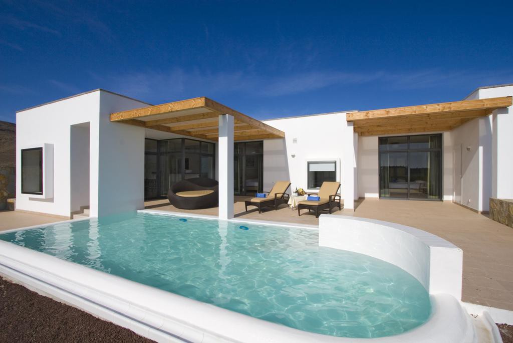 Playitas Villas