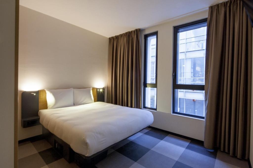 easyHotel Brussels City Centre 15/25