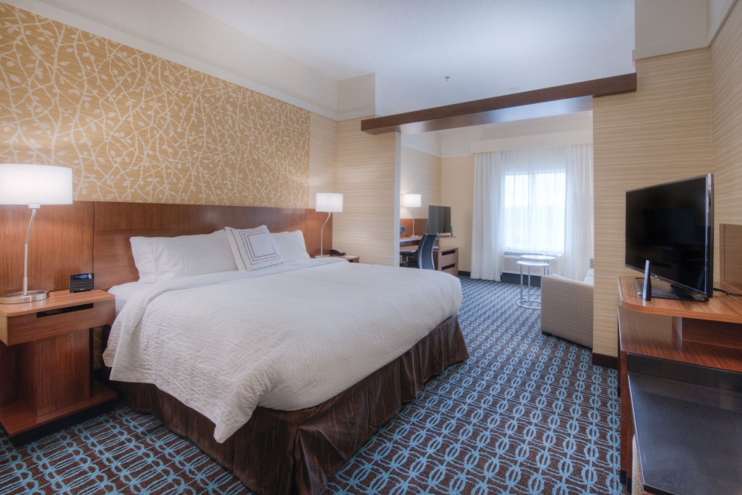 Fairfield Inn And Suites By Marriott Charlotte Airport 33/100