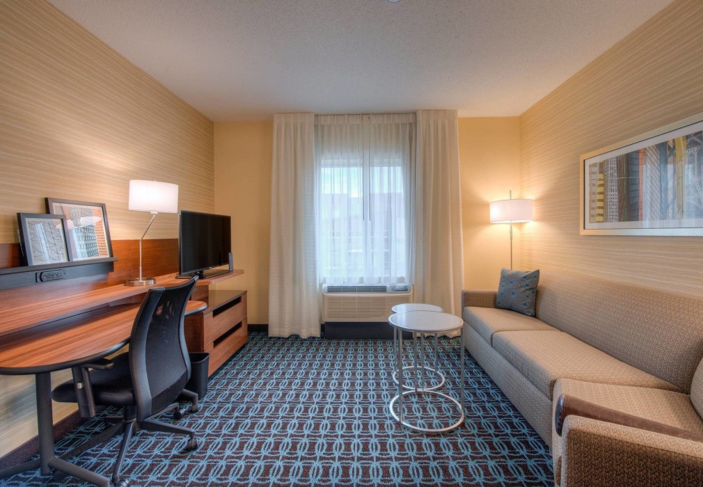 Fairfield Inn And Suites By Marriott Charlotte Airport 26/100