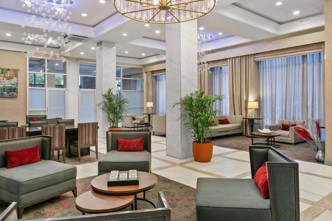 Sonesta Hotel Baltimore Inner Harbor 7/60