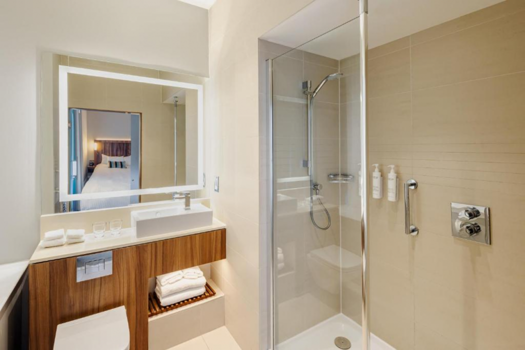 Courtyard by Marriott Edinburgh 16/64
