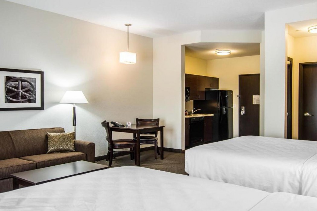 Mainstay Suites Lufkin 13/32