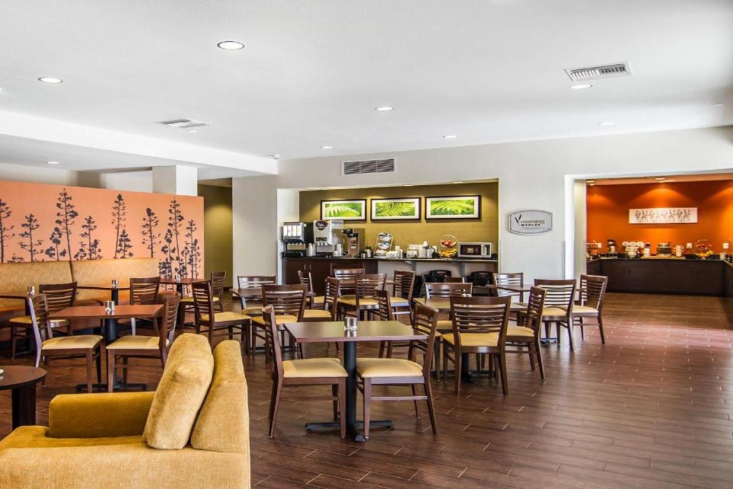 Mainstay Suites Lufkin 18/32