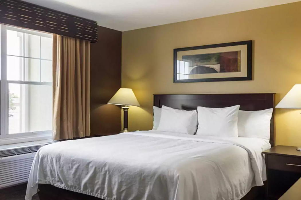 MainStay Suites Minot 12/25