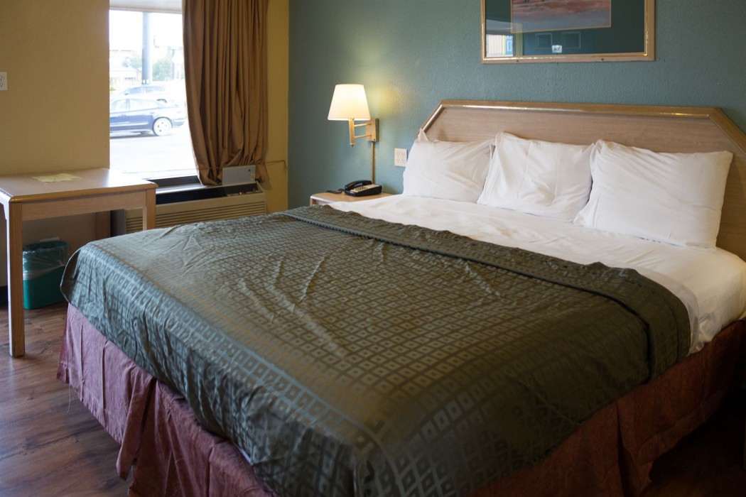 RODEWAY INN MUSKOGEE 30/39
