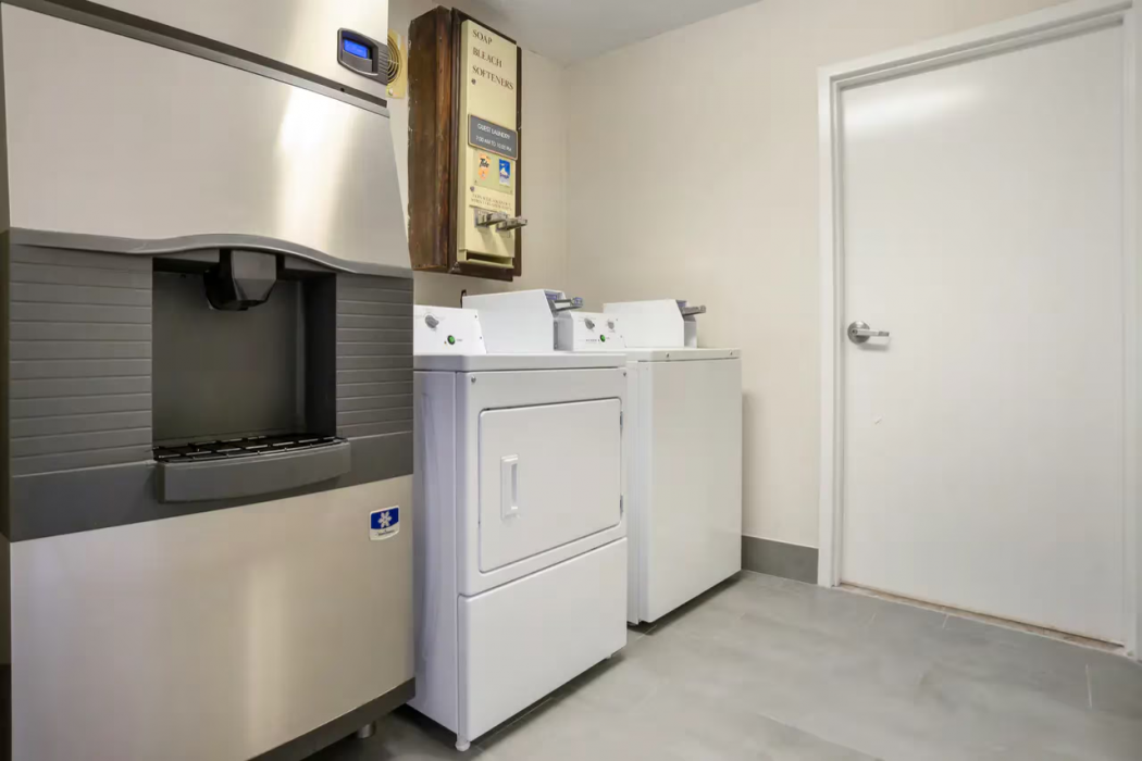 Comfort Inn Livingston AL 23/31