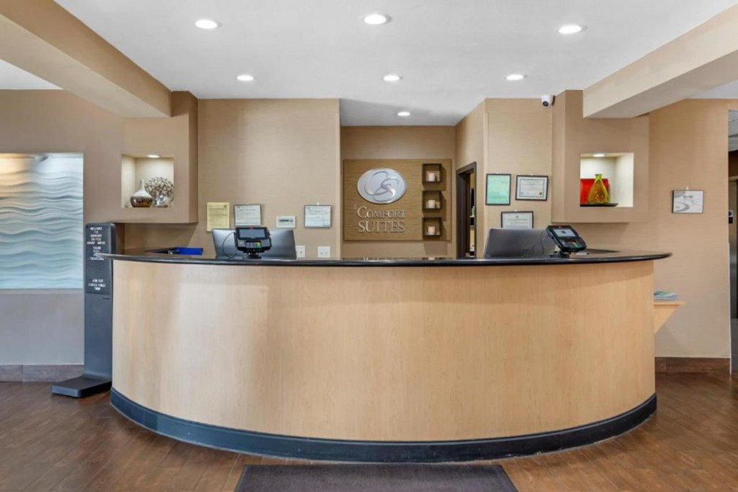 Comfort Suites Locust Grove Atlanta South 3/25