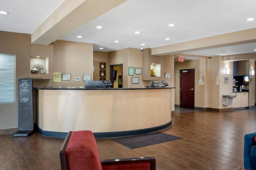 Comfort Suites Locust Grove Atlanta South 5/25