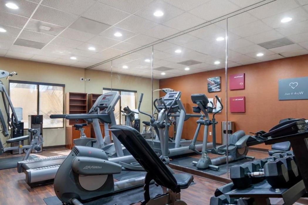 Comfort Suites Locust Grove Atlanta South 10/25