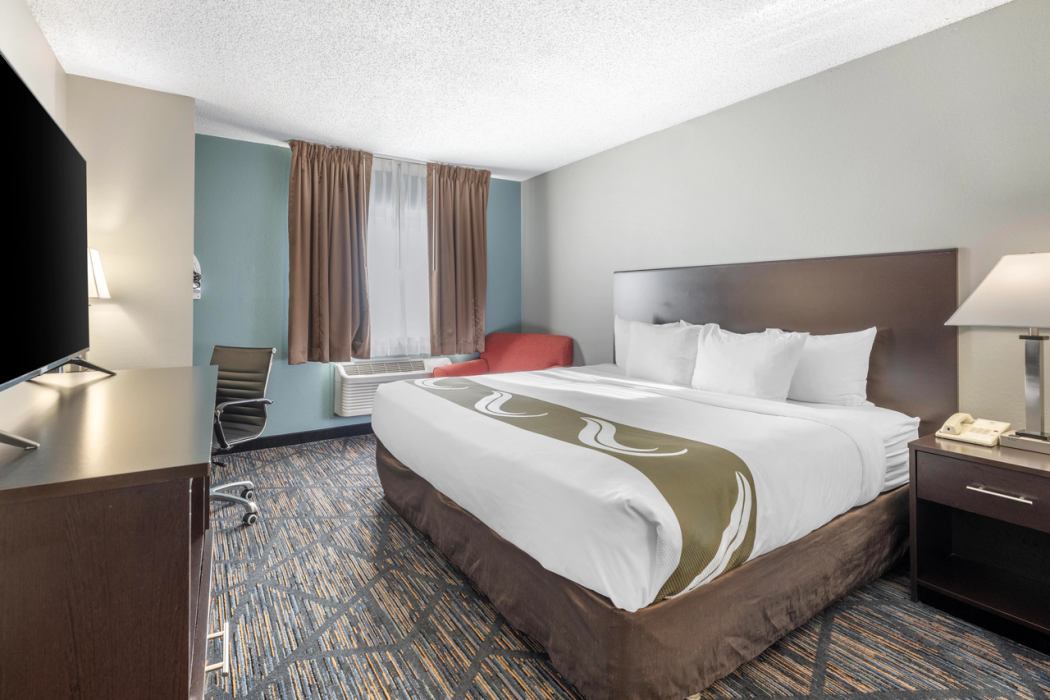 Quality Inn & Suites Lincoln North 7/21