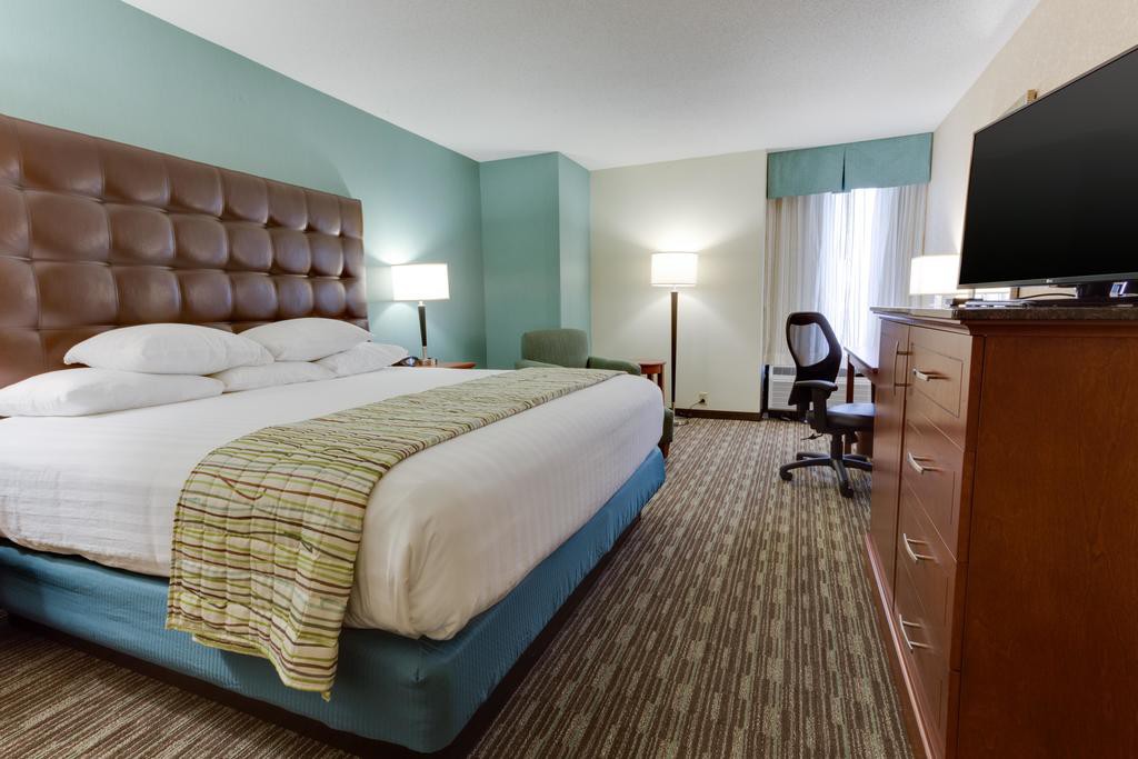 Drury Inn And Suites Birmingham Southeast 5/48