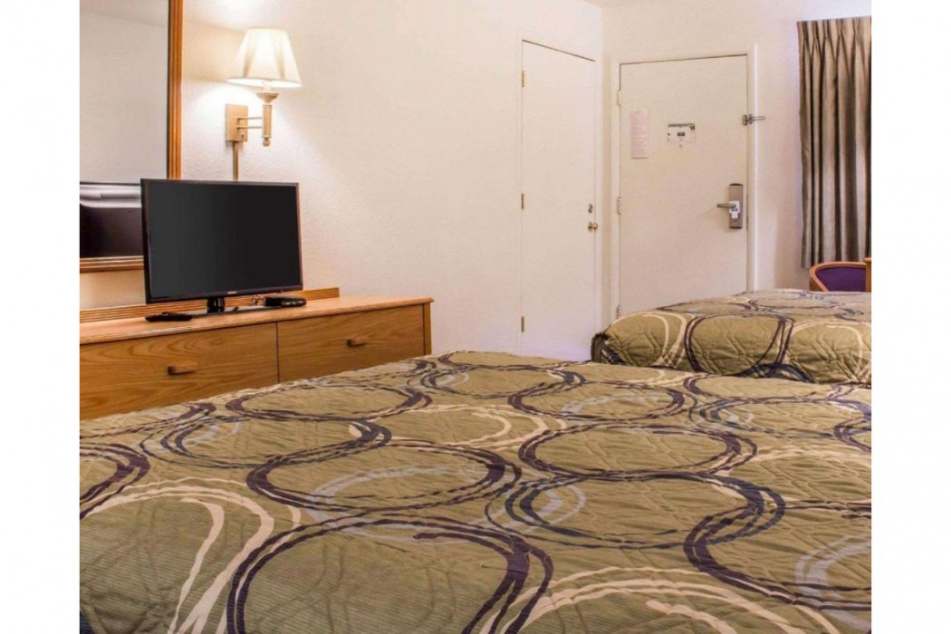 Rodeway Inn Silver Creek Inn 12/24