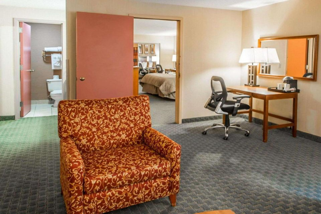 Quality Inn and Conference Center Greeley Downtown 16/27
