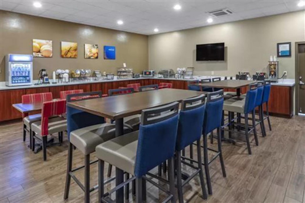 Comfort Inn Santa Rosa on Route 66 13/30