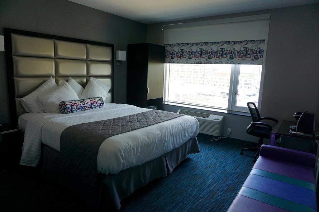 Umbrella Hotel 7/21
