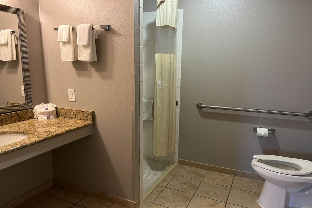 Motel6 Junction, TX - Llano River 20/60