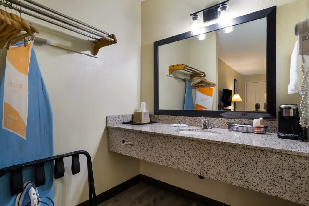 Quality Inn Brownsville TN 13/28