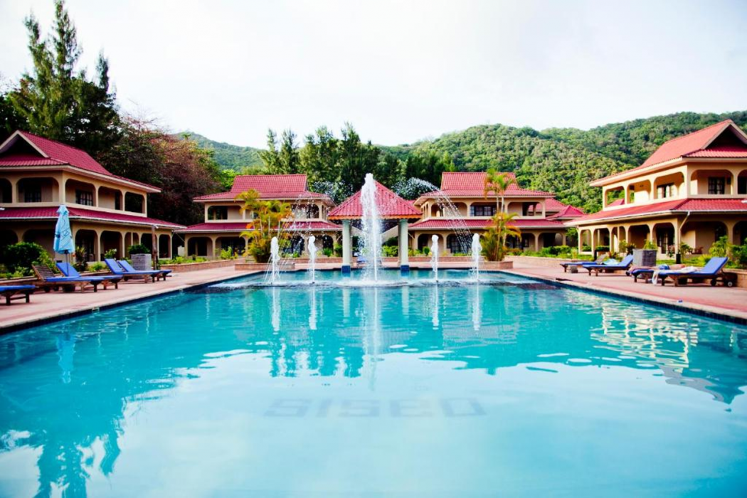 Oasis Hotel Restaurant & Spa 21/36