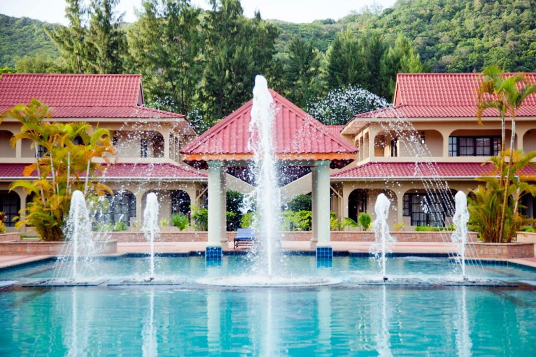 Oasis Hotel Restaurant & Spa 22/36