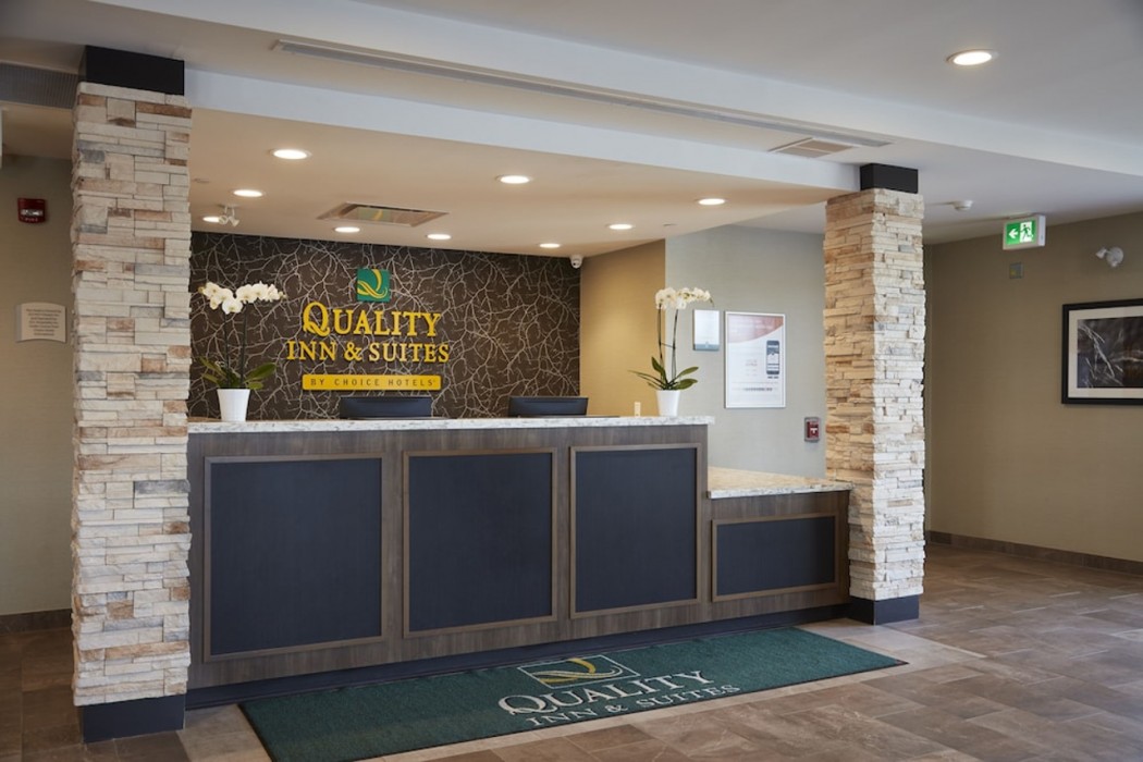 Quality Inn & Suites Kingston, ON 10/45