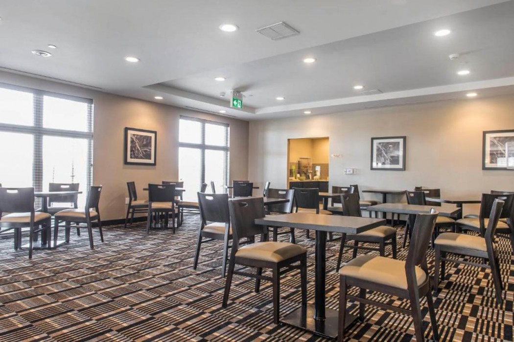 Quality Inn & Suites Kingston, ON 27/45