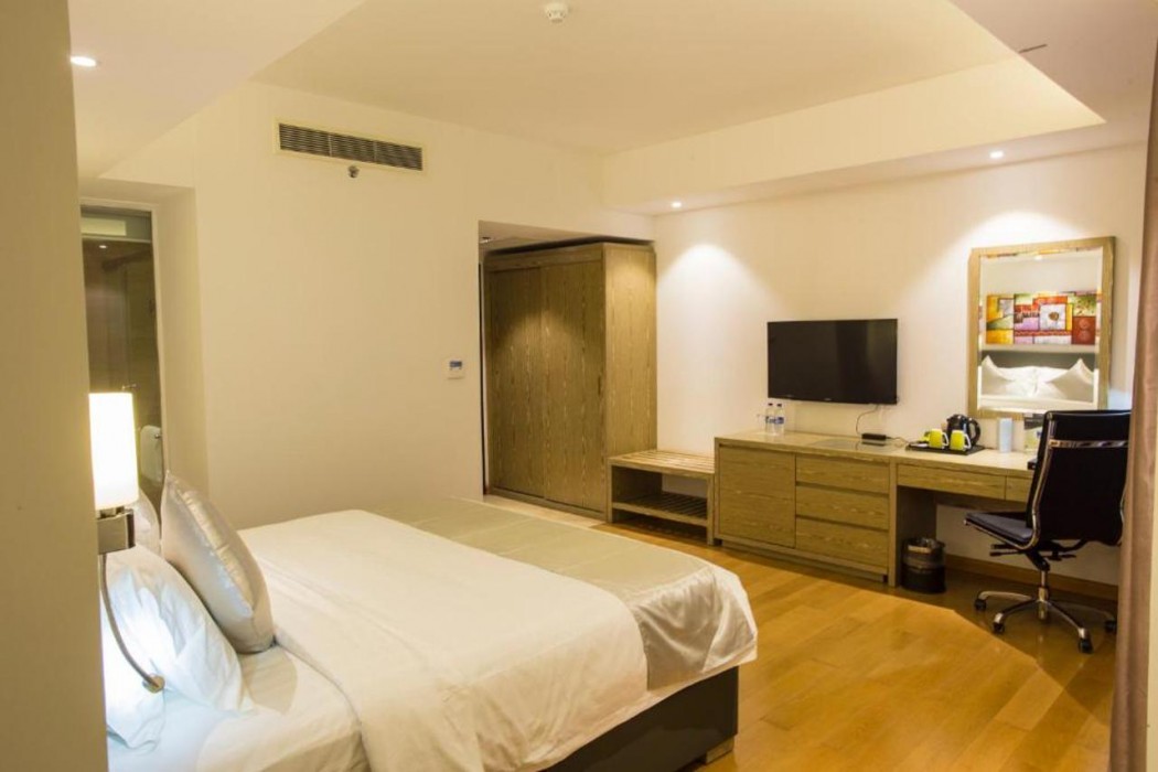 Golden Tulip the Grandmark Dhaka 14/60