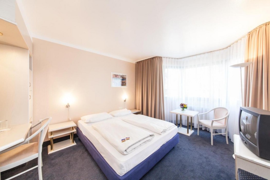 NOVUM HOTEL AN DER KÖ DÜSSELDORF 10/29