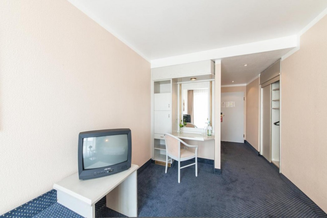 NOVUM HOTEL AN DER KÖ DÜSSELDORF 8/29