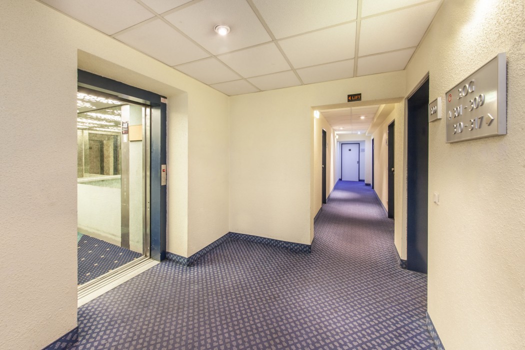HOTEL VIKTORIA NEUSS 32/68