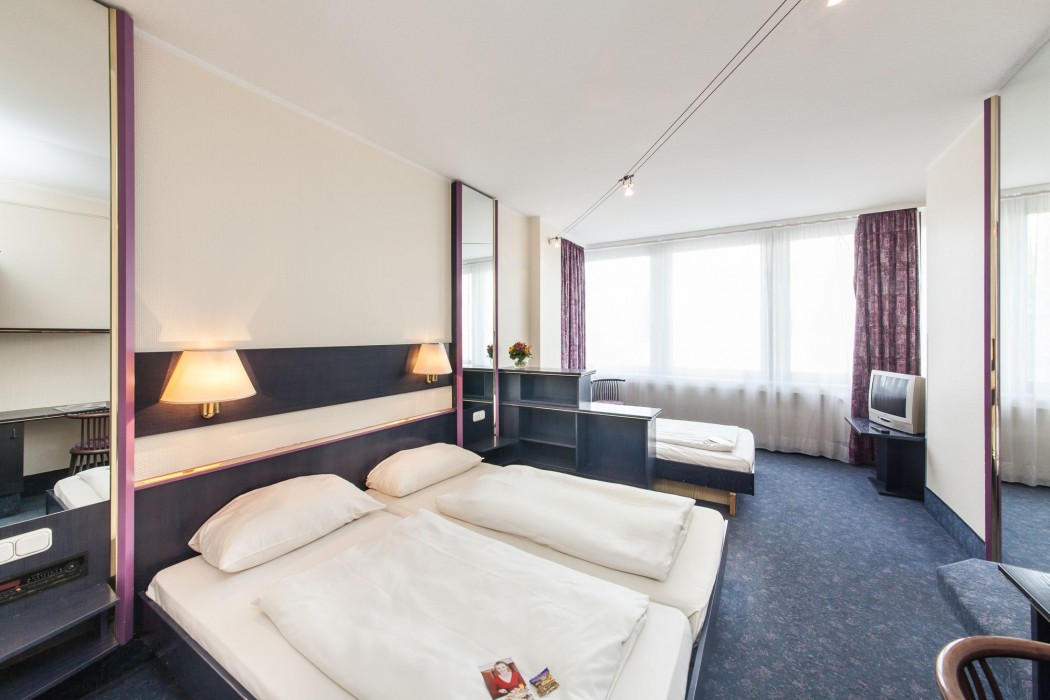 Hotel Mirage Neuss 52/78
