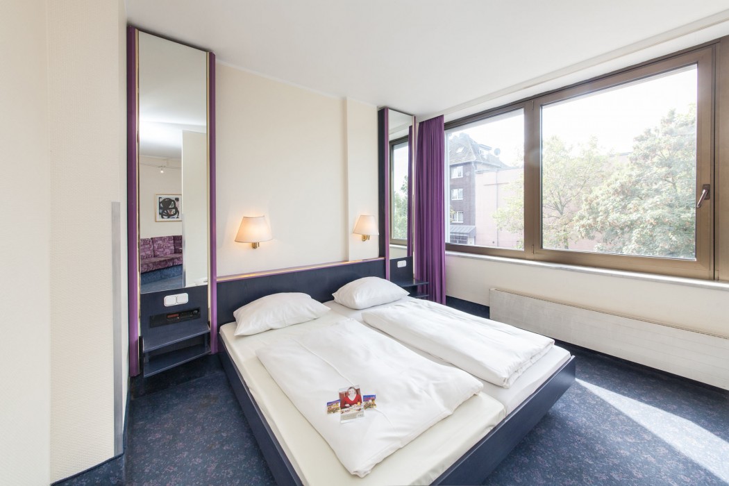 Hotel Mirage Neuss 58/78