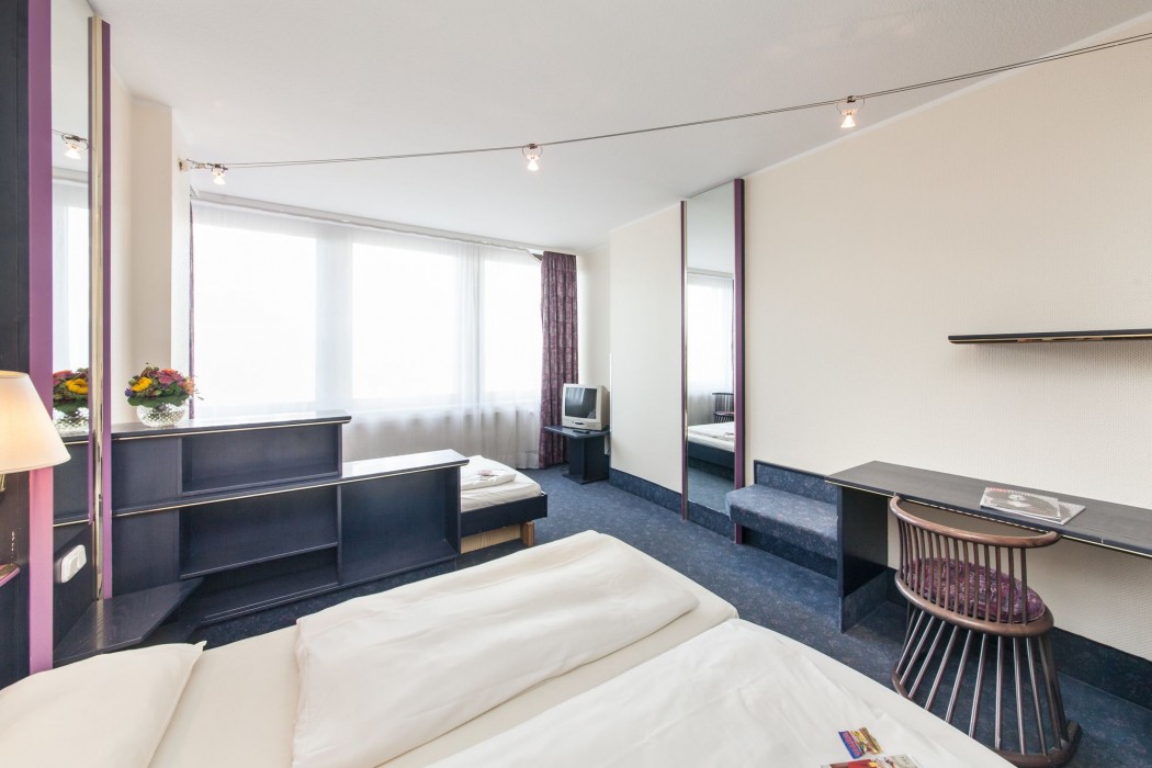 Hotel Mirage Neuss 28/78
