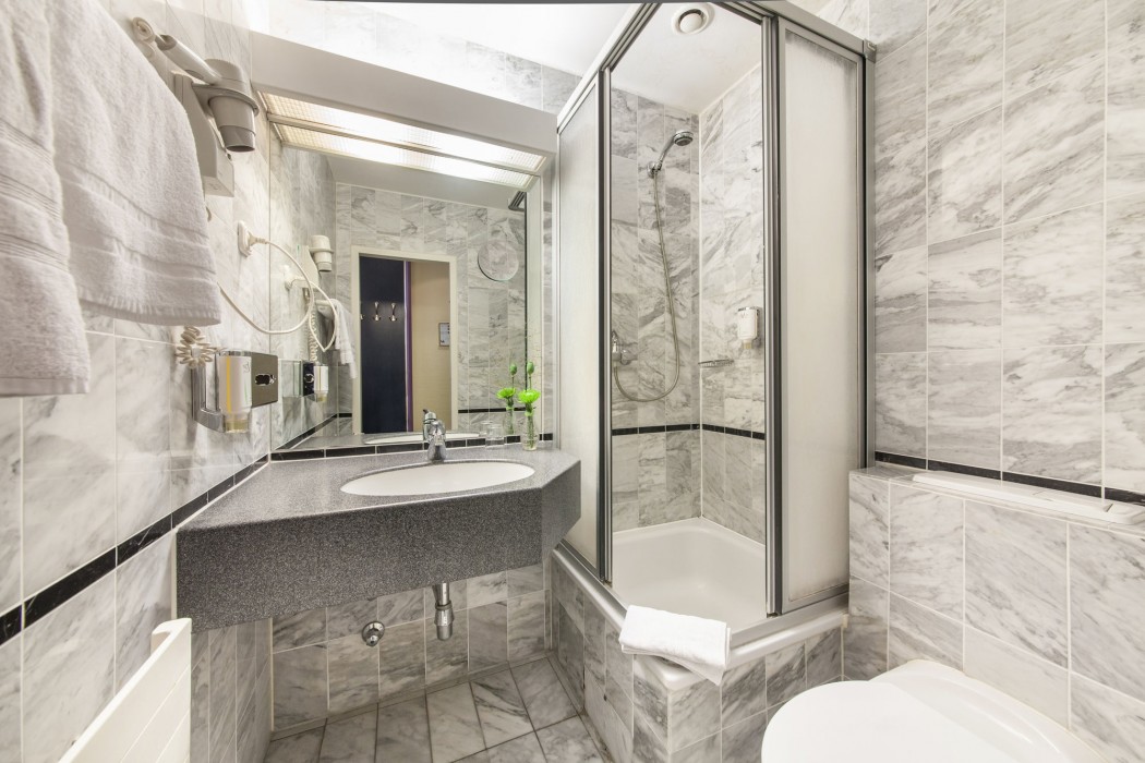 Hotel Mirage Neuss 24/78