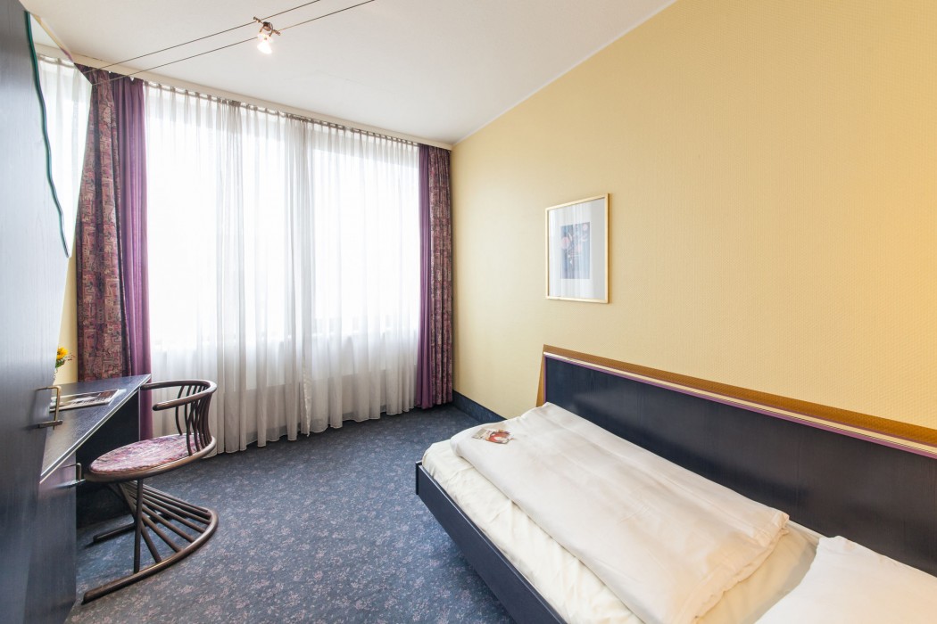 Hotel Mirage Neuss 55/78