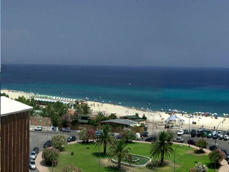 HOTEL NETTUNO SOVERATO 19/59