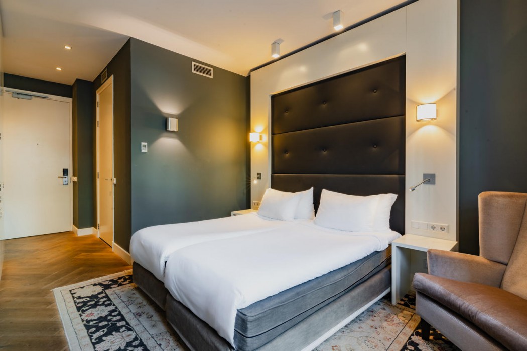 Hotel JL No76 26/64