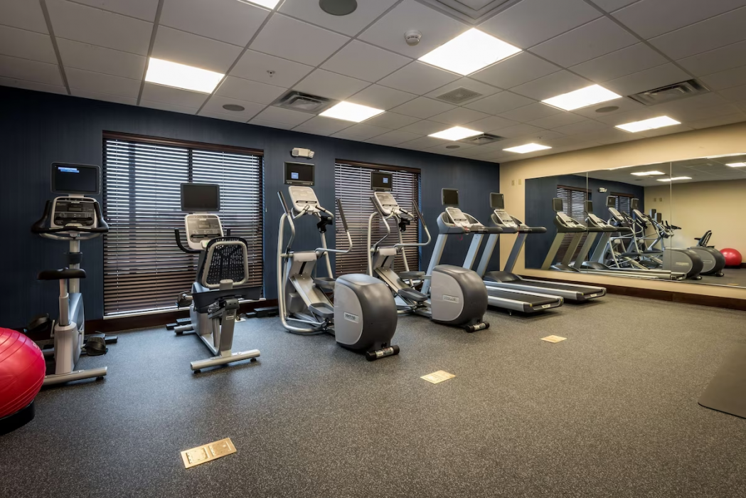 Hampton Inn and Suites Hammond 18/33