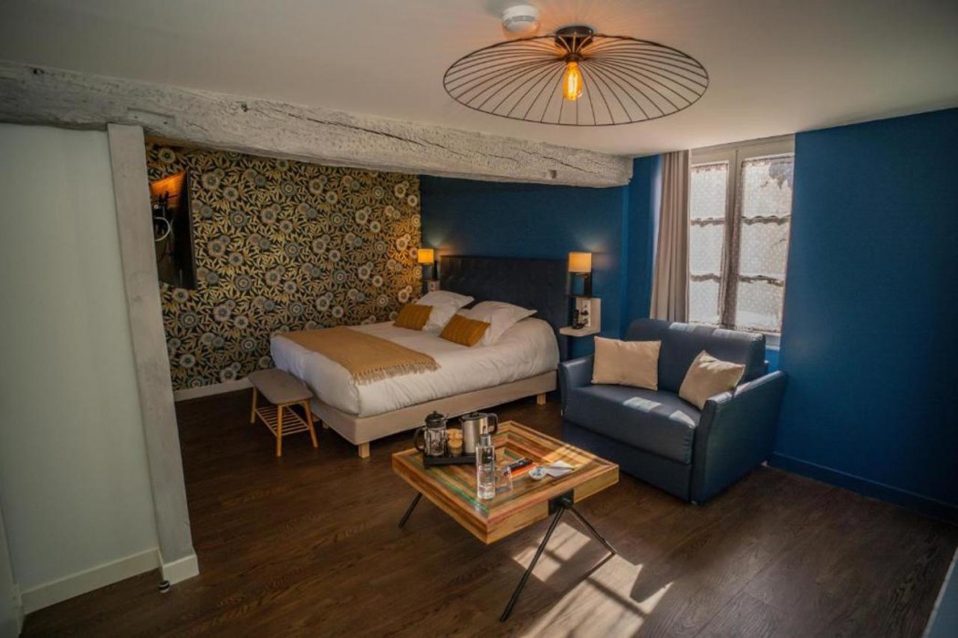 Auberge De La Caillere 8/39