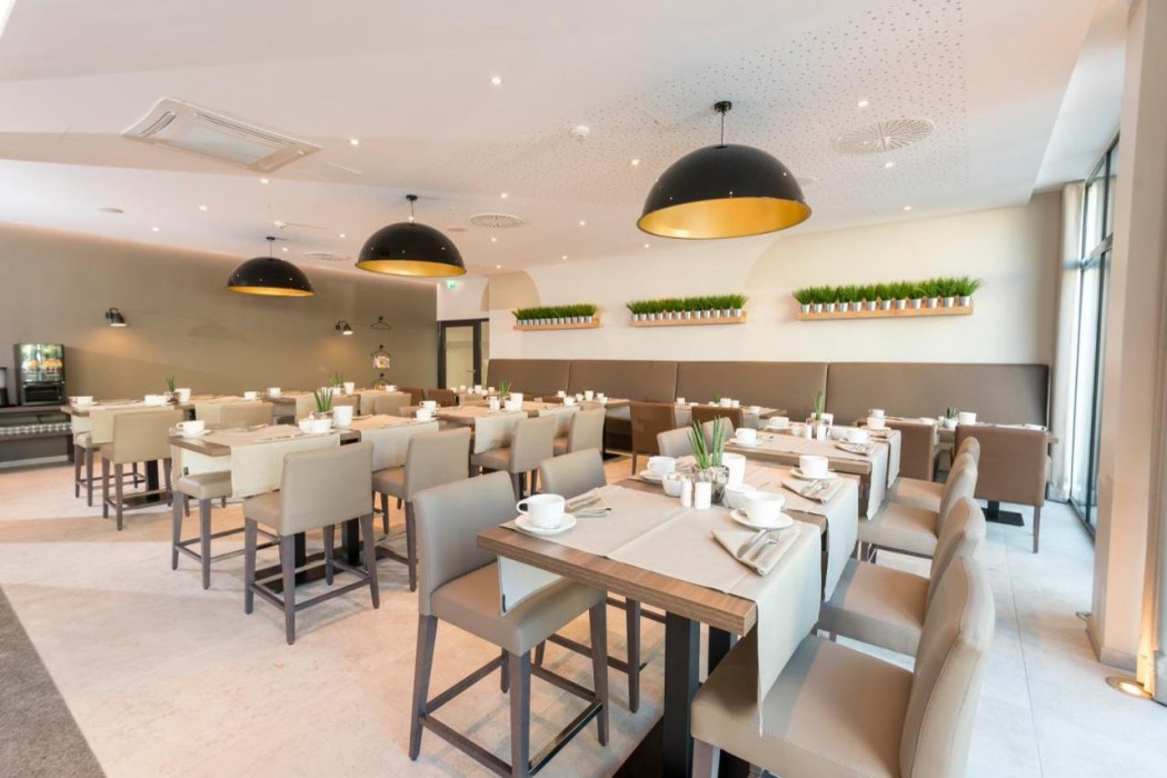 PARKHOTEL LINGEN AM MARKT 28/62